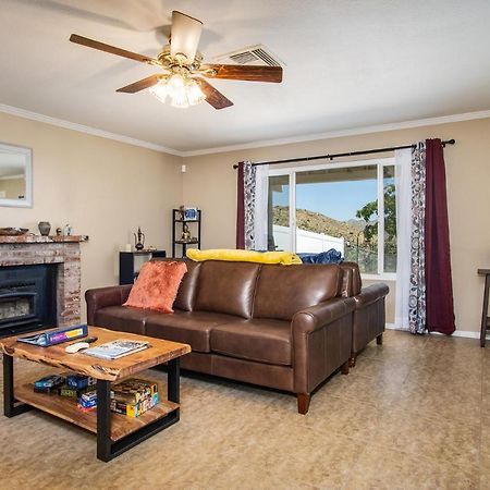 Peaceful Home With Nature Views & Trail Access Yucca Valley Eksteriør bilde